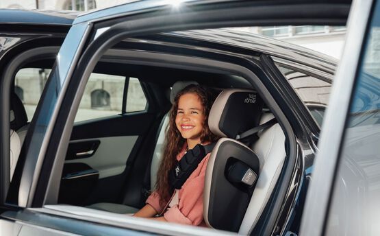 Автокрісло BRITAX-ROMER KIDFIX PRO Style Night Blue